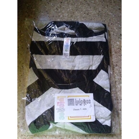3 for $26 - Lularoe XXS Classic T - Picture 1 of 1